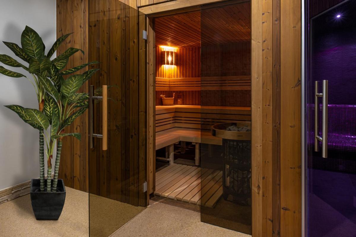 Keilberg Resort Loučná pod Klínovcem 外观 照片